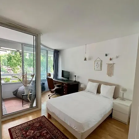 Live Like A Parisian View Διαμέρισμα